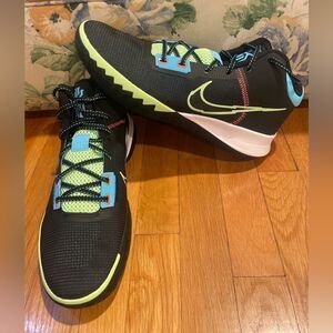 Nike Kyrie Flytrap IV Basketball Shoes Black Glow Mens 9.5,10,11.5,12 CT1972-003